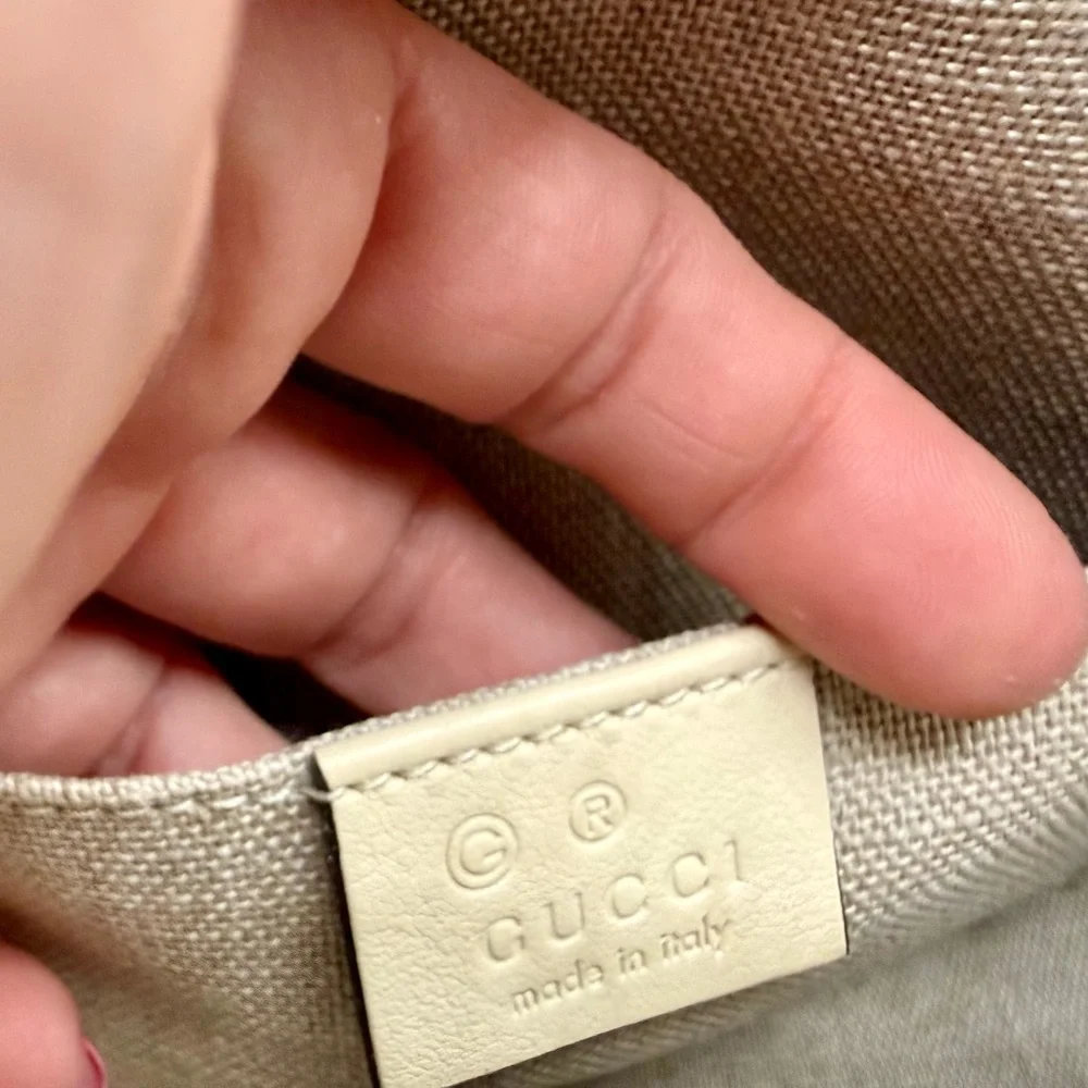 A Condition: Gucci Microguccissima Mini Dome Leather 2 way bag - Beige Ivory